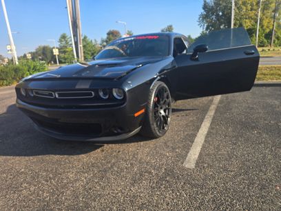 Used 2015 Dodge Challenger SXT