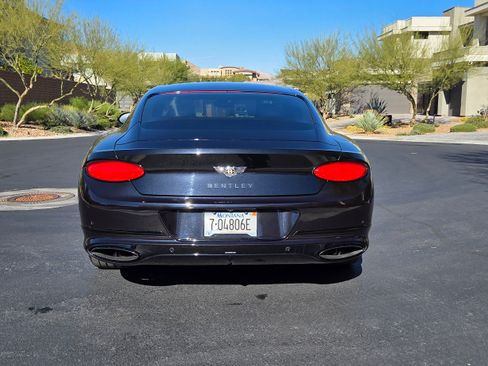Used 2020 Bentley Continental GT image 8