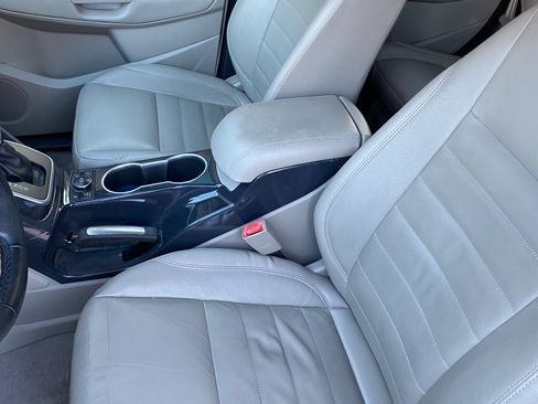 Used 2014 Ford Escape Titanium w/ Equipment Group 401A image 5