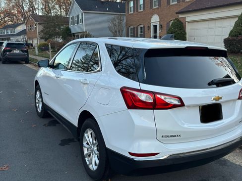 Used 2018 Chevrolet Equinox LT image 10