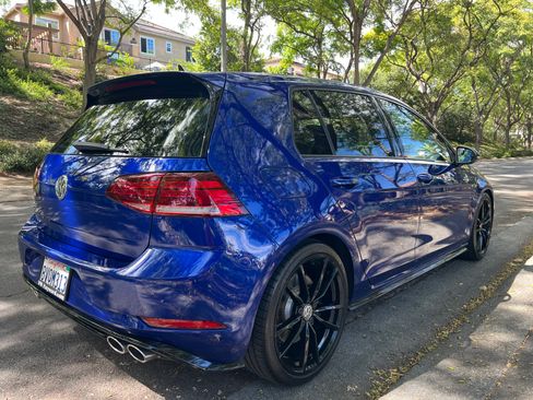 Used 2019 Volkswagen Golf R 4-Door AWD/4WD image 19