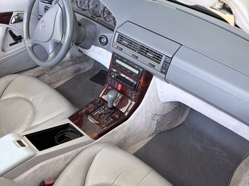 Used 1999 Mercedes-Benz SL 500 image 16