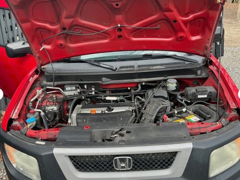 Used 2005 Honda Element EX image 2