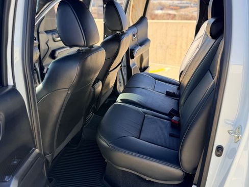 Used 2019 Toyota Tacoma TRD Pro AWD/4WD image 17