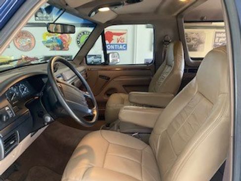 Used 1995 Ford Bronco Eddie Bauer image 6