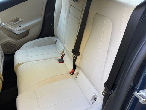 Used 2022 Mercedes-Benz A 220 image 13