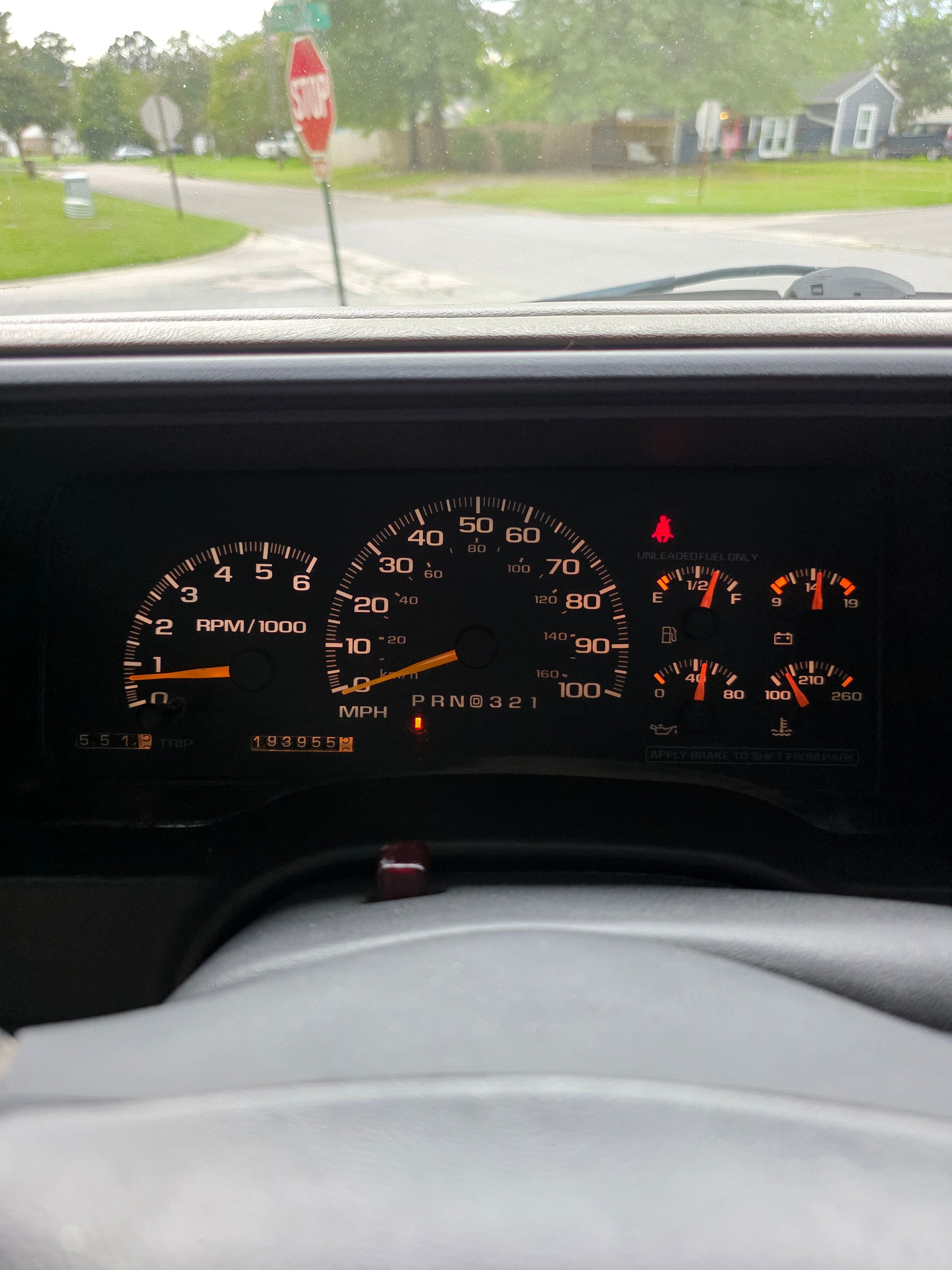 Used 1999 Chevrolet Suburban 2WD w/ Preferred Equipment Group 2 image 9