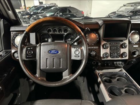 Used 2016 Ford F350 Platinum w/ FX4 Off-Road Package AWD/4WD image 8