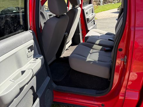 Used 2008 Dodge Dakota SLT image 21