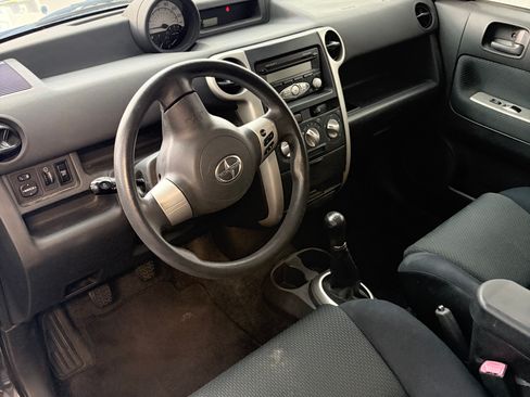 Used 2006 Scion xB FWD image 14