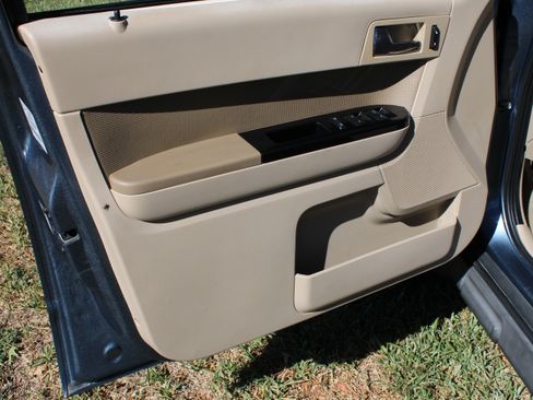 Used 2012 Ford Escape Limited image 13