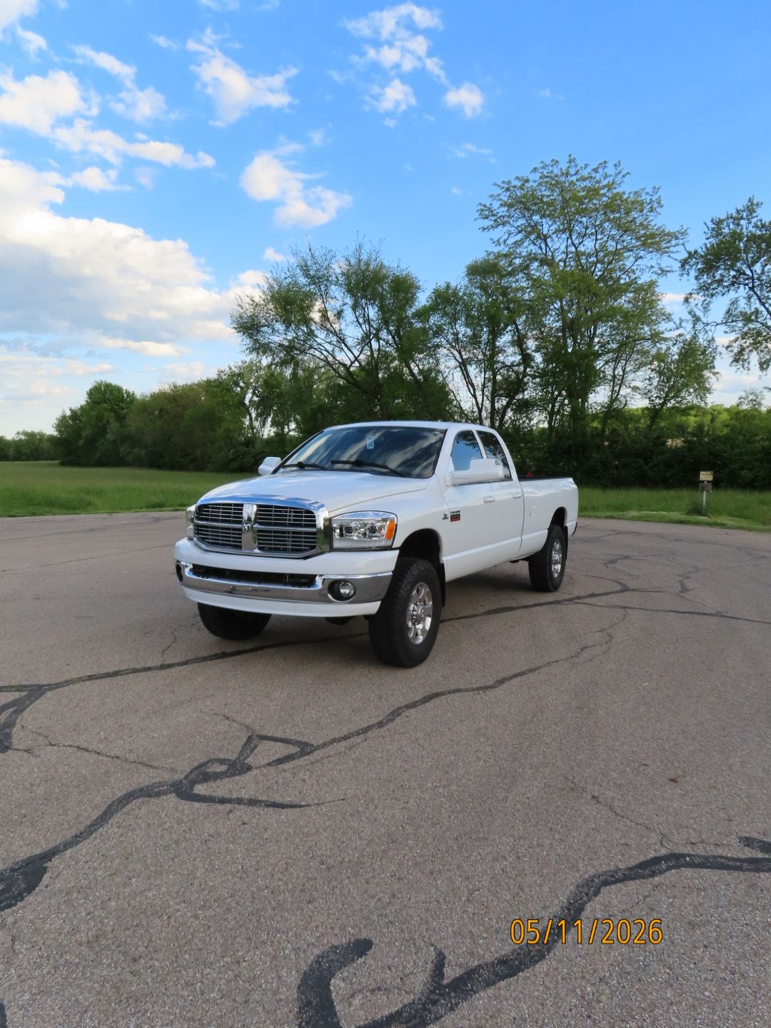 Used 2008 Dodge Ram 2500 Truck SLT w/ Popular Equipment Group AWD/4WD image 1