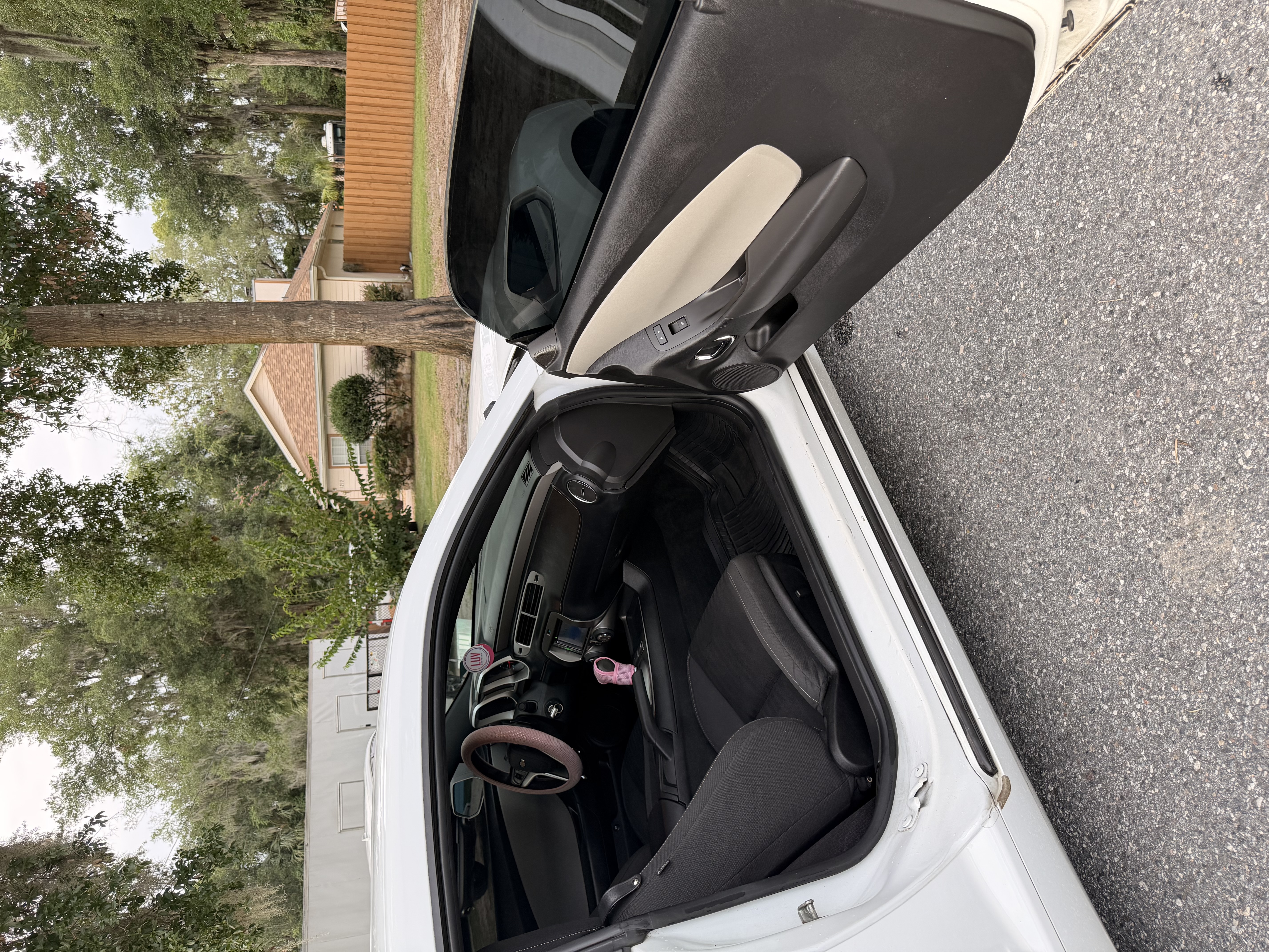 Used 2013 Chevrolet Camaro LS RWD image 9