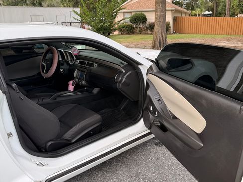 Used 2013 Chevrolet Camaro LS RWD image 9
