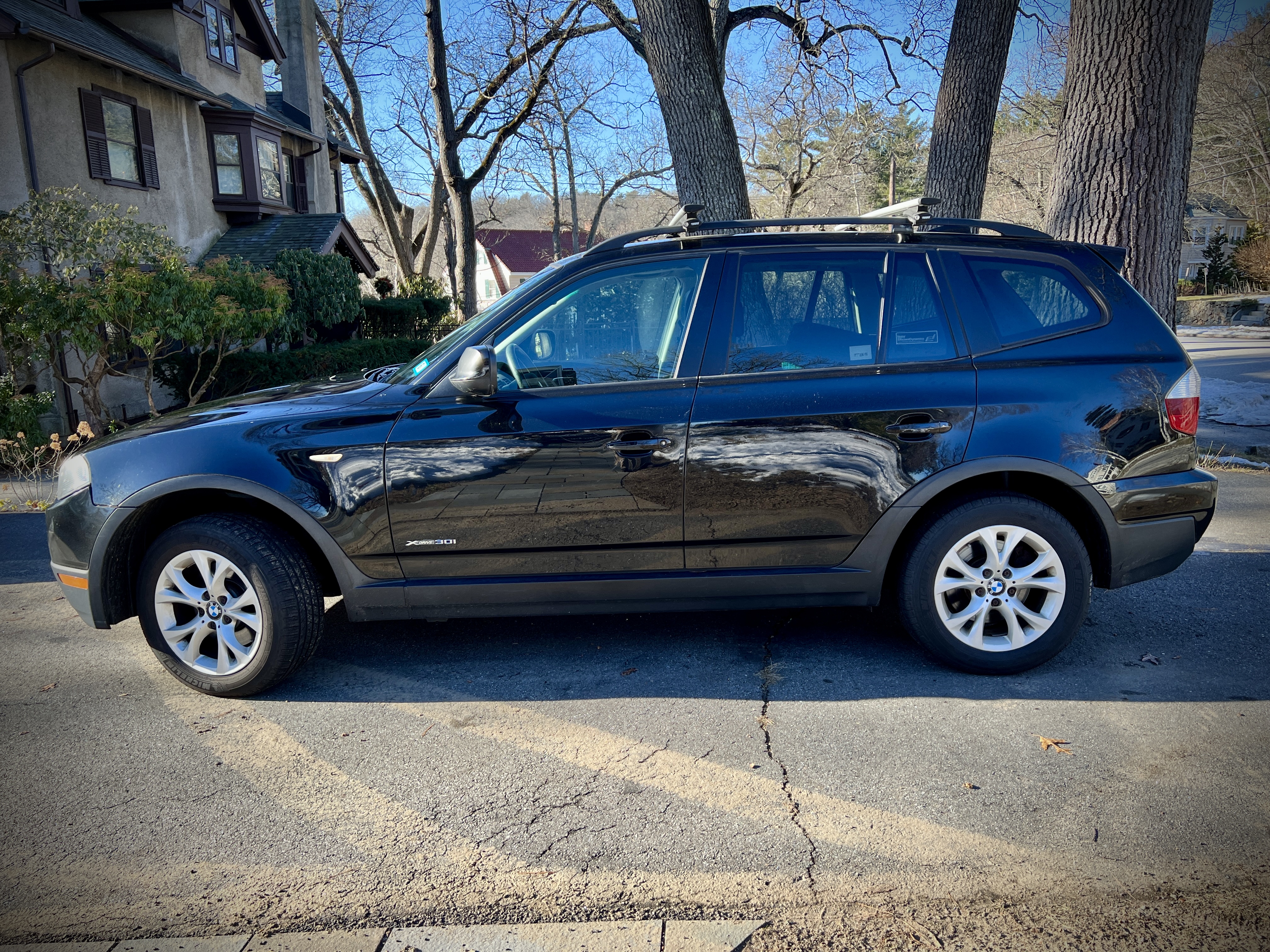 Used 2010 BMW X3 xDrive30i image 1