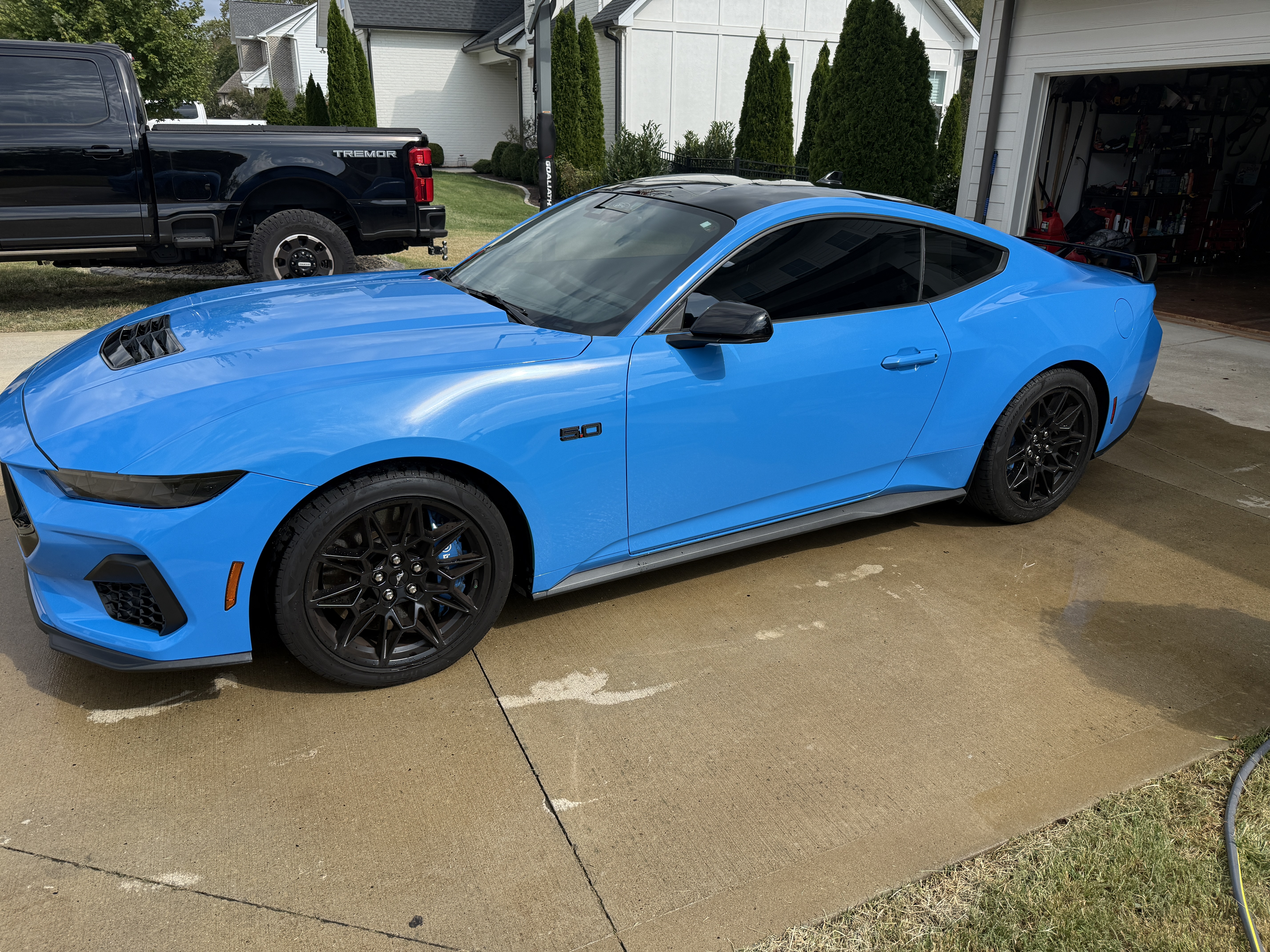 Used 2024 Ford Mustang GT Premium w/ GT Performance Package RWD image 1