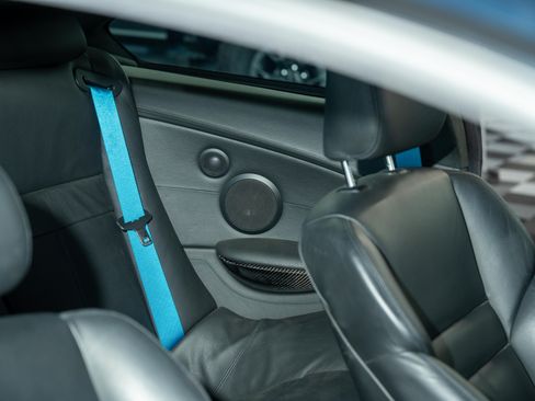 Used 2006 BMW M6 Coupe image 28