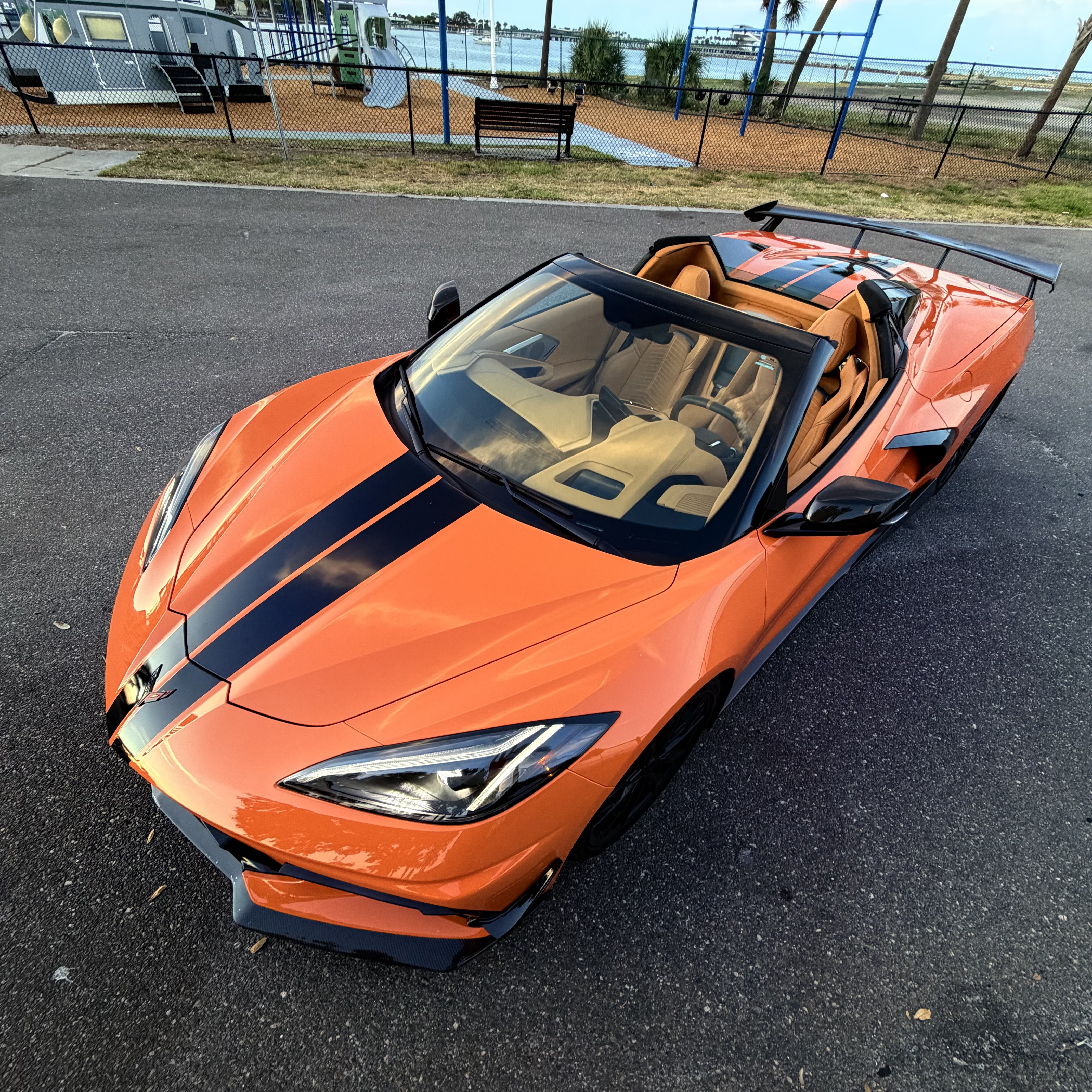 Used 2023 Chevrolet Corvette Stingray Premium Conv w/ Z51 Performance Package RWD image 5