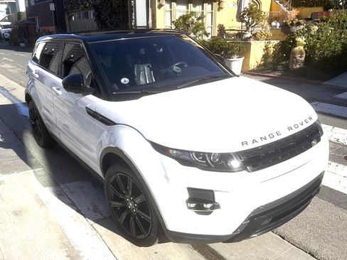 Used 2014 Land Rover Range Rover Evoque Dynamic image 1