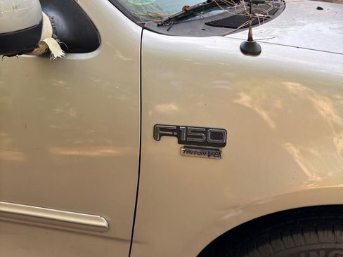 Used 2000 Ford F150 Long Bed 4D image 18