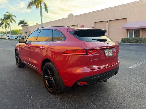 Used 2018 Jaguar F-PACE R-Sport image 14