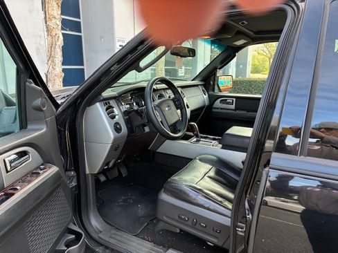 Used 2008 Ford Expedition EL Limited image 8