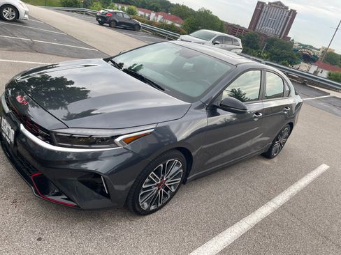 Used 2023 Kia Forte GT w/ GT2 Package image 2