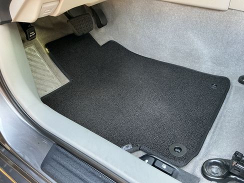 Used 2016 Toyota Camry LE image 15