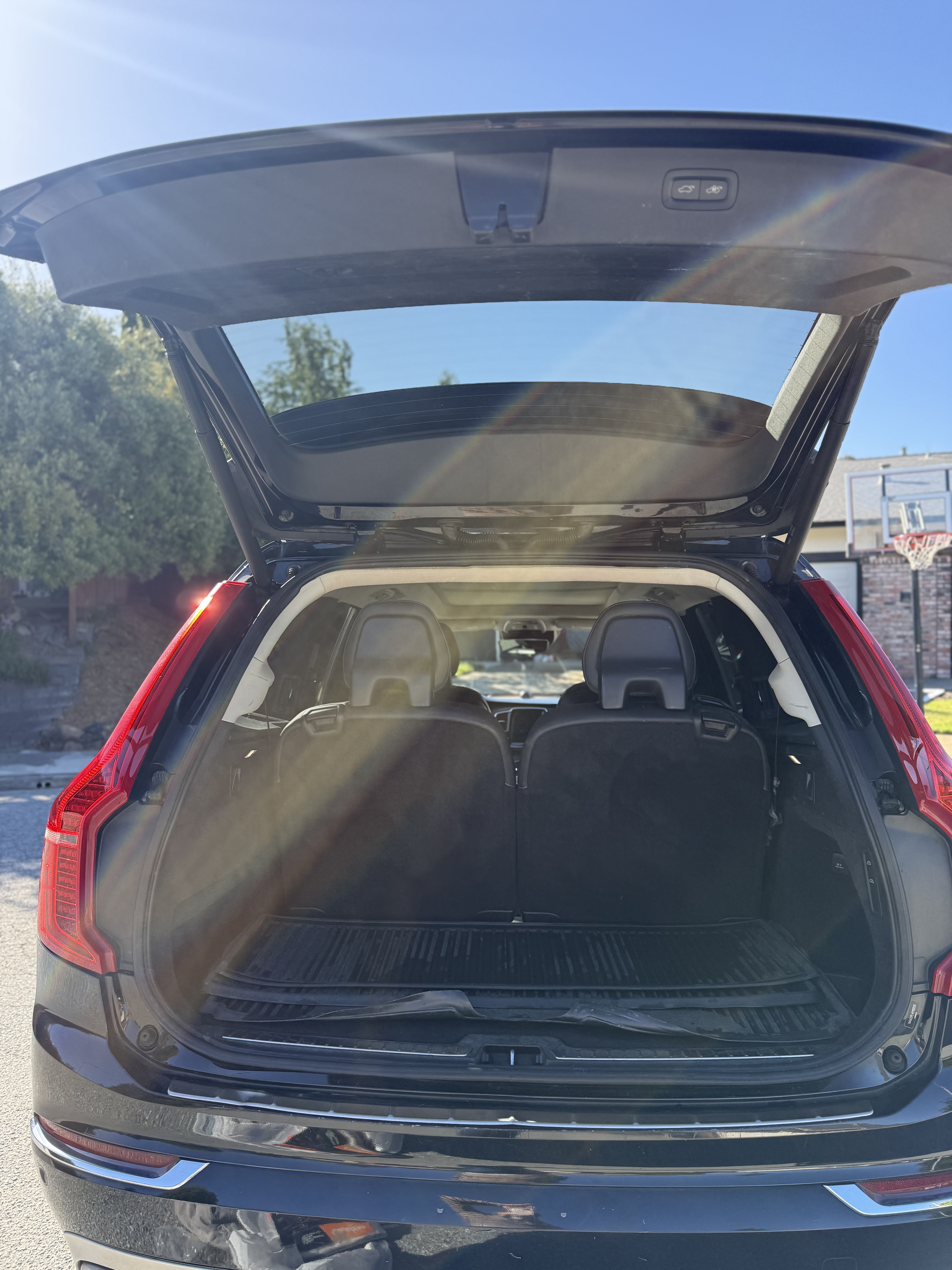 Used 2017 Volvo XC90 T6 Inscription w/ Luxury Package AWD/4WD image 10