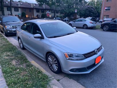 Used 2011 Volkswagen Jetta SEL