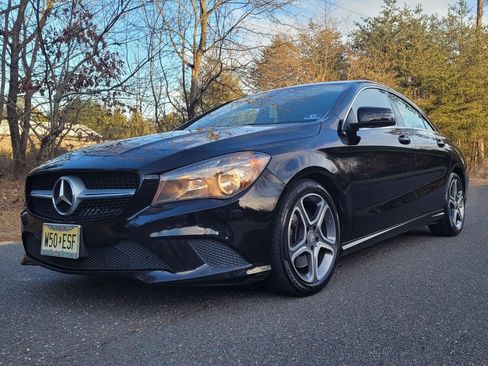 Used 2014 Mercedes-Benz CLA 250 4MATIC image 5