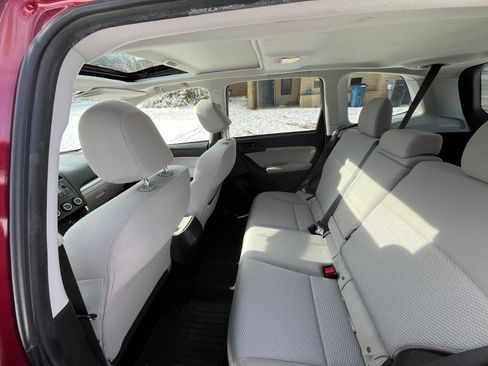 Used 2015 Subaru Forester 2.5i Premium image 14