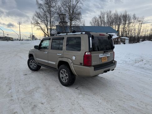 Used 2006 Jeep Commander Limited image 11