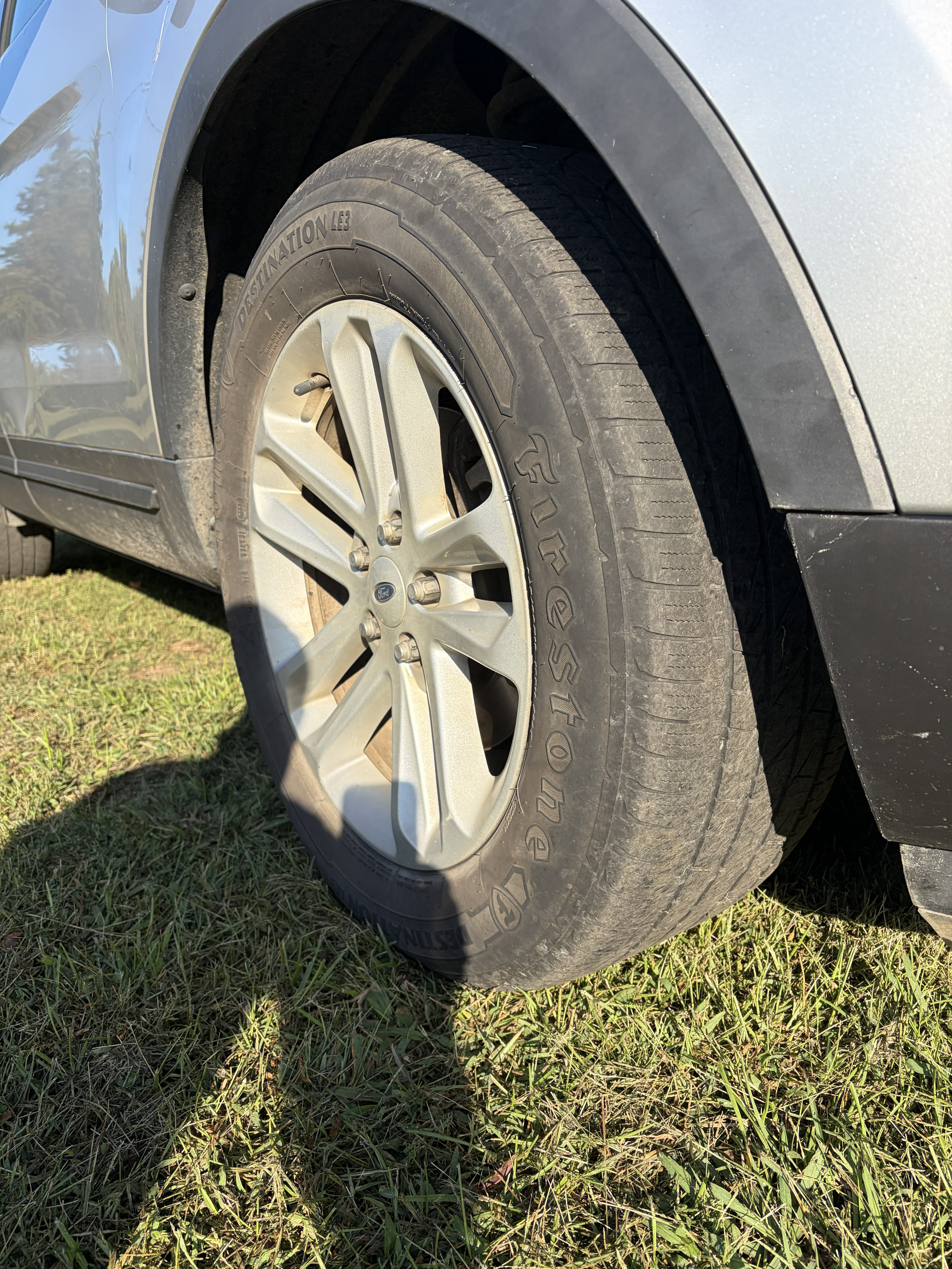 Used 2017 Ford Explorer FWD image 18