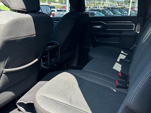 Used 2019 RAM 2500 Big Horn image 5