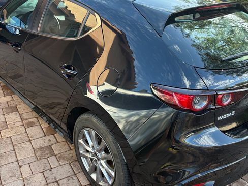 Used 2021 MAZDA MAZDA3 s FWD image 5