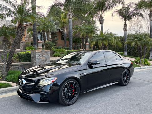 Used 2018 Mercedes-Benz E 63 AMG S image 1