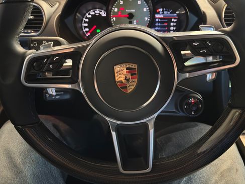 Used 2025 Porsche 718 Boxster S image 8