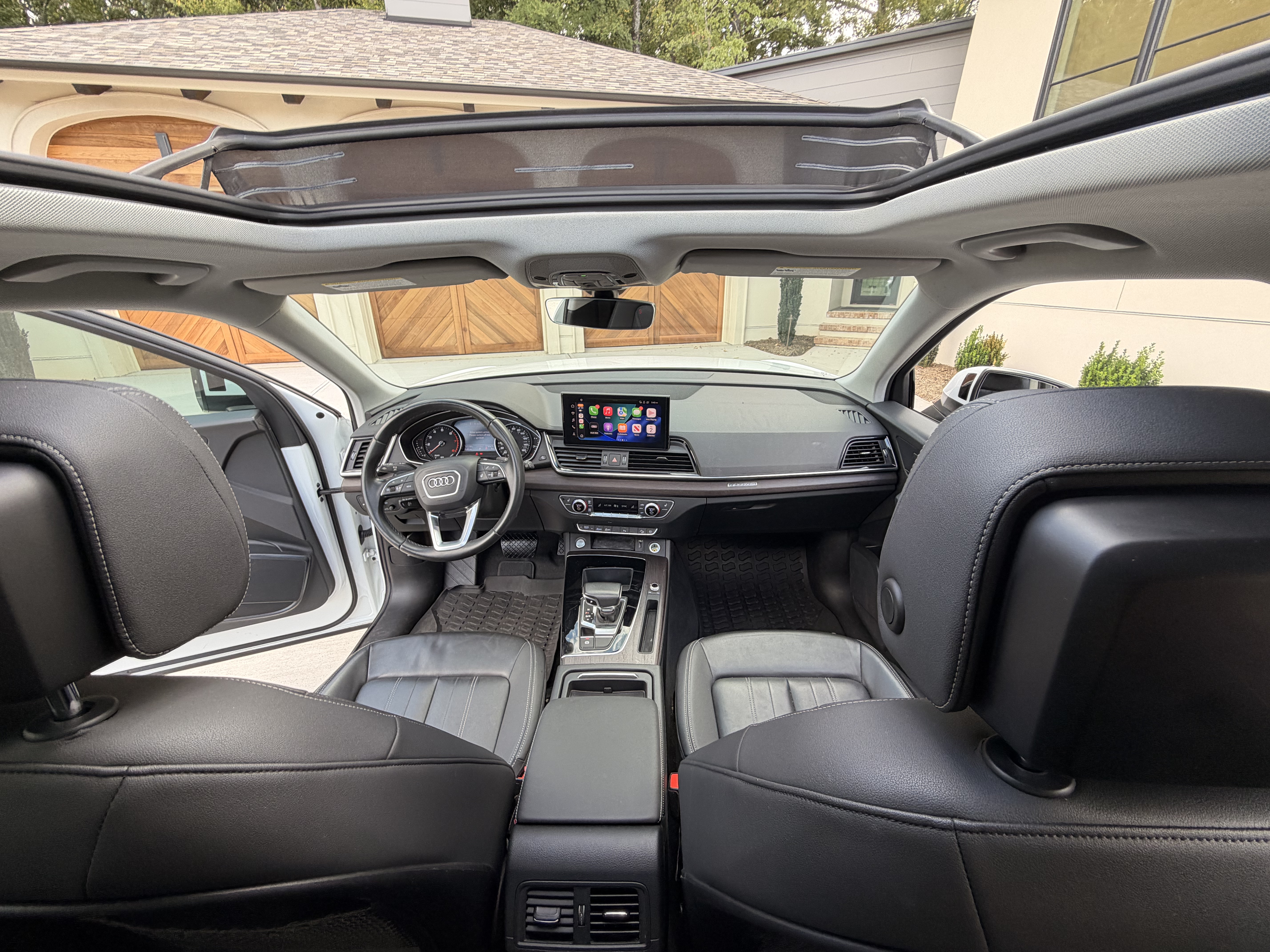 Used 2022 Audi Q5 2.0T Premium w/ Convenience Package AWD/4WD image 15