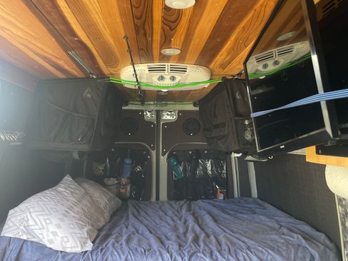 Used 2019 Mercedes-Benz Sprinter 4x4 144 image 16