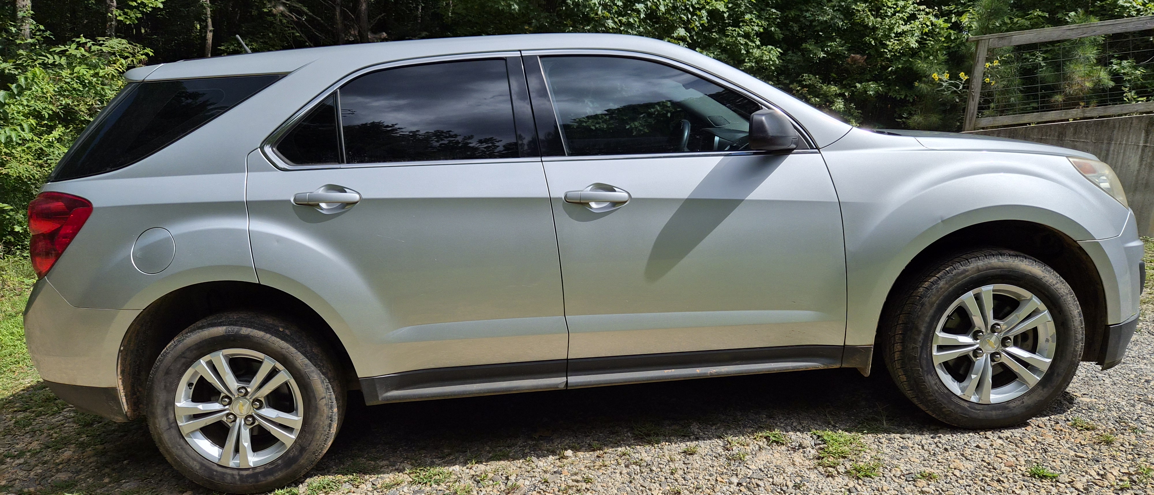 Used 2012 Chevrolet Equinox LS FWD image 5