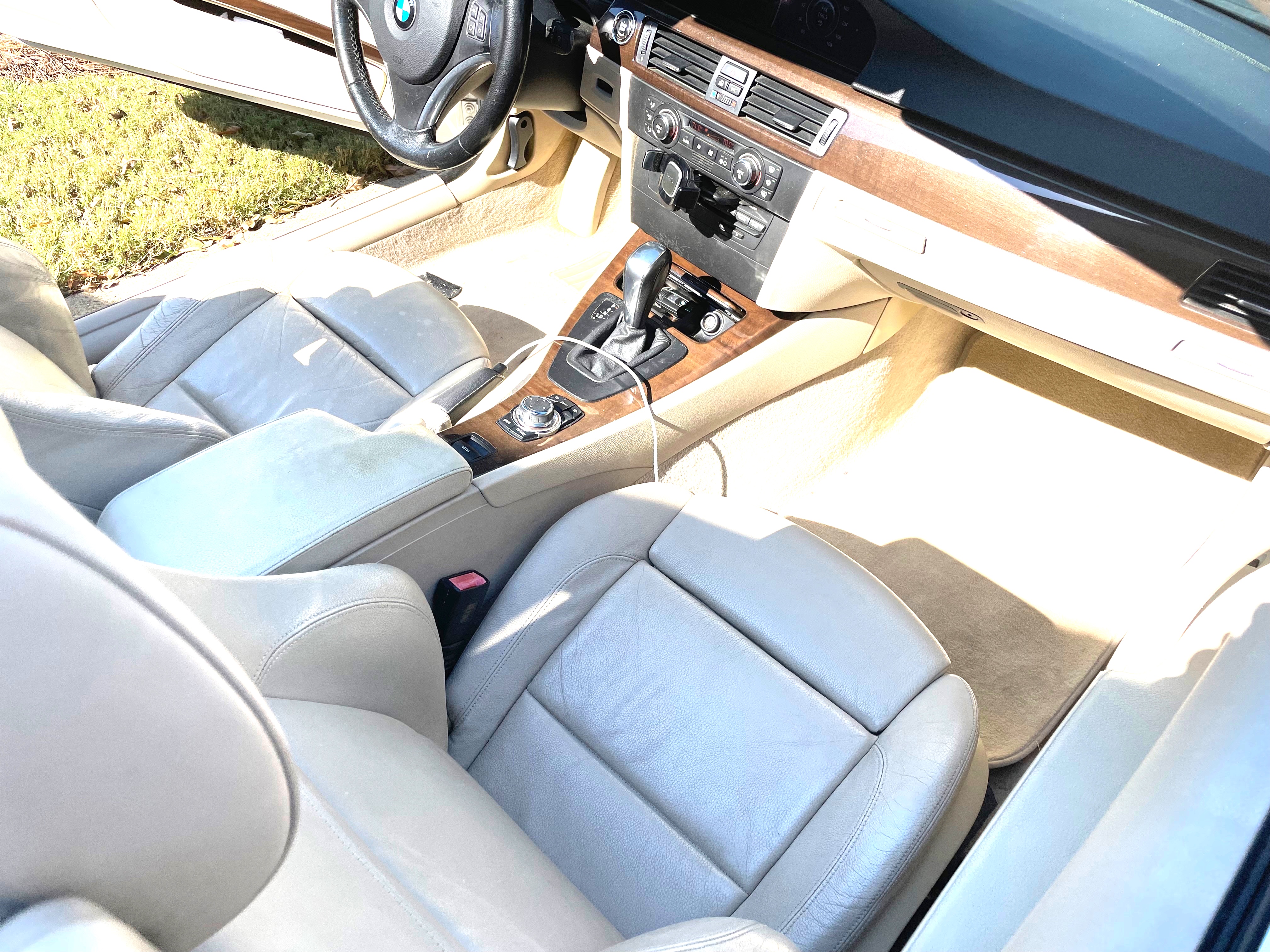 Used 2009 BMW 335i Convertible RWD image 8
