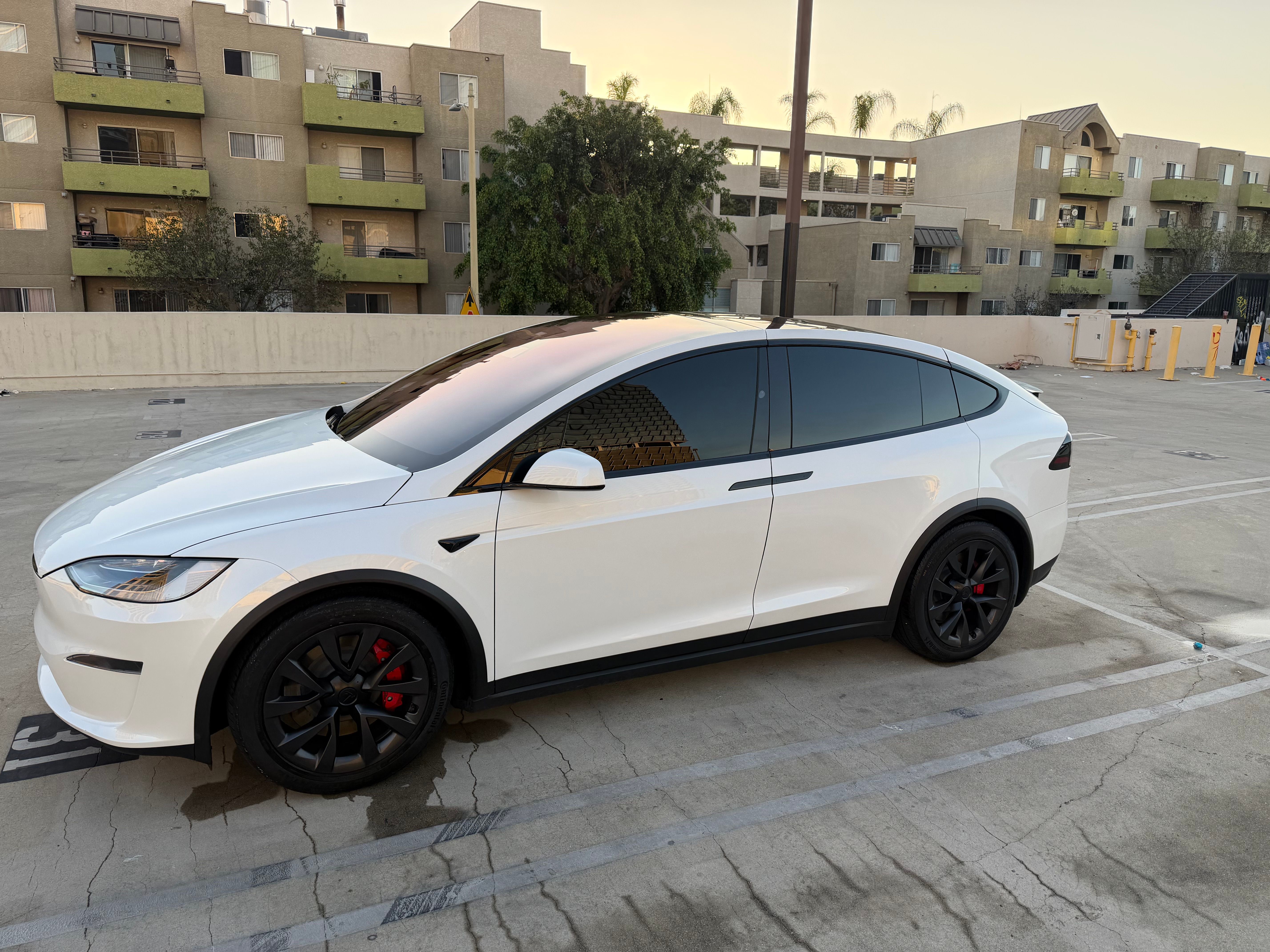 Used 2023 Tesla Model X Plaid AWD/4WD image 9