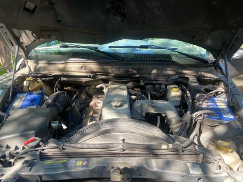 Used 2006 Dodge Ram 2500 Truck SLT image 18