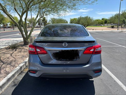 Used 2018 Nissan Sentra S w/ S Midnight Style Package FWD image 6