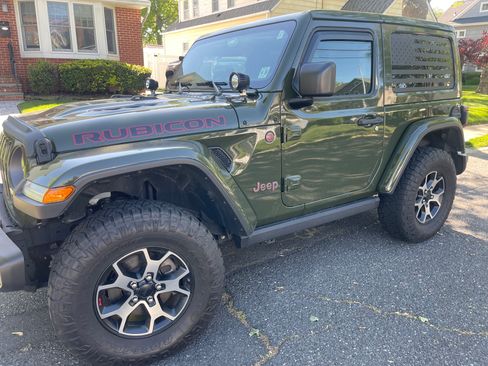 Used 2021 Jeep Wrangler Rubicon w/ LED Lighting Group AWD/4WD image 10