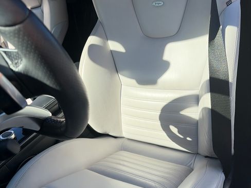 Used 2019 Mercedes-Benz SLC 300 image 15