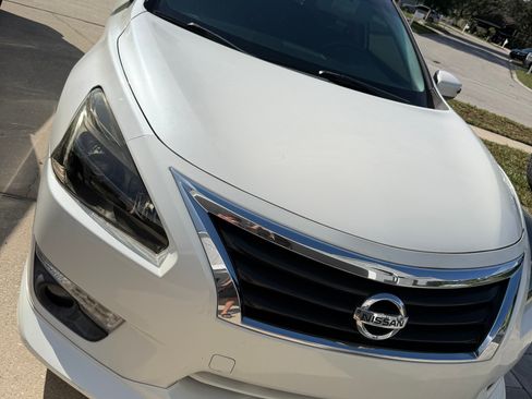 Used 2015 Nissan Altima 3.5 SL FWD image 5