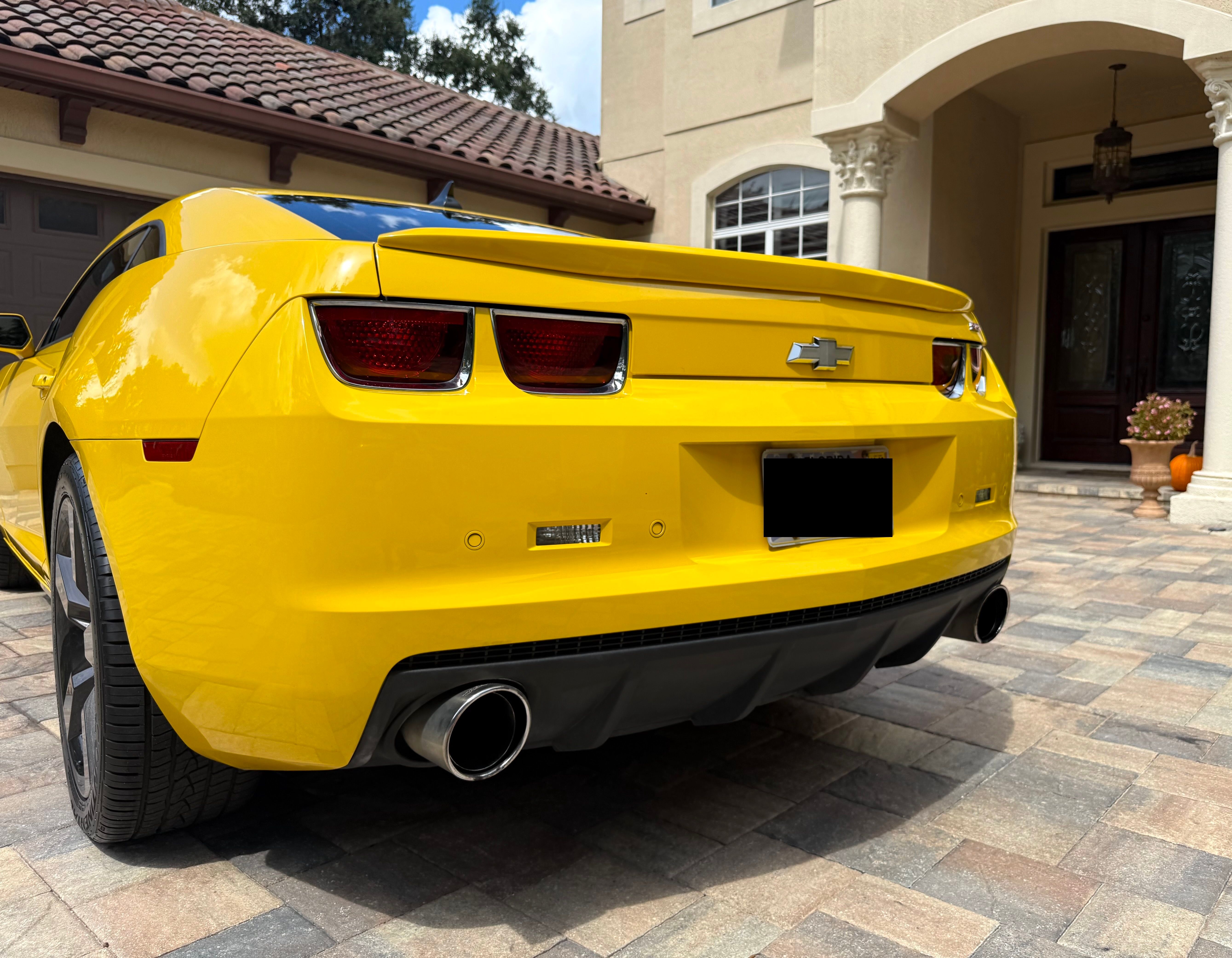 Used 2010 Chevrolet Camaro SS w/ RS Package RWD image 10