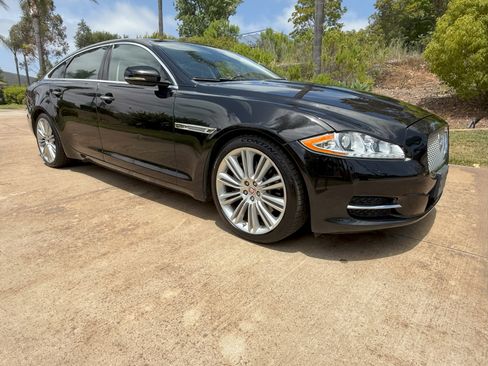 Used 2015 Jaguar XJ L Portfolio image 9